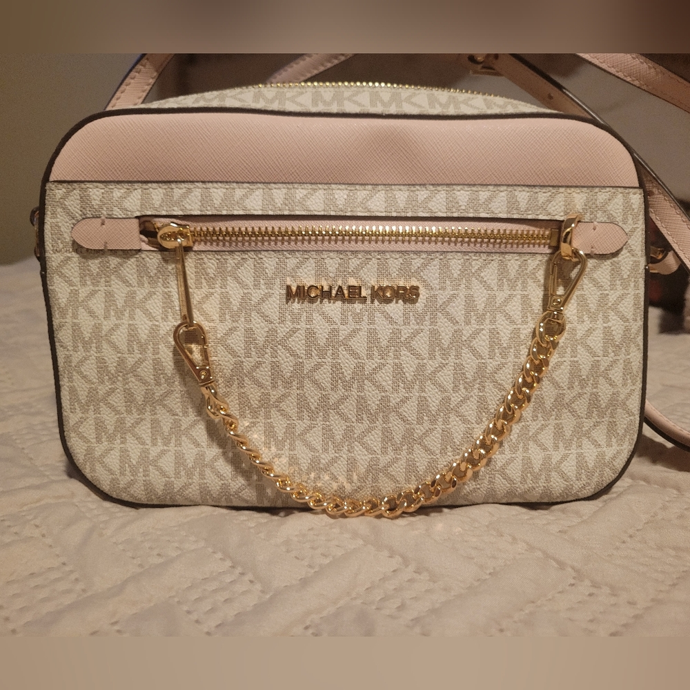 Authentic Micheal Kors Crossbody